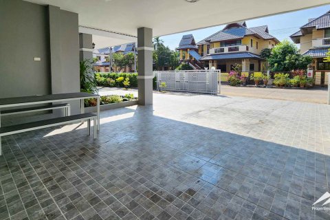 Casa de 4 dormitorios en Chiang Mai, Tailandia № 122830 - foto 8