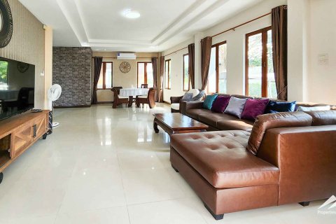 Casa de 4 dormitorios en Chiang Mai, Tailandia № 122830 - foto 11