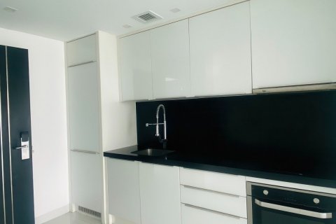 Condominio de 2 dormitorios en Pattaya, Tailandia № 122902 - foto 8