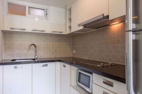 Condominio de 2 dormitorios en Khlong Toei, Bangkok, Tailandia № 76805 - foto 14