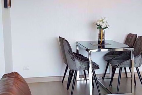 Condominio de 2 dormitorios en Thonburi, Bangkok, Tailandia № 76803 - foto 5