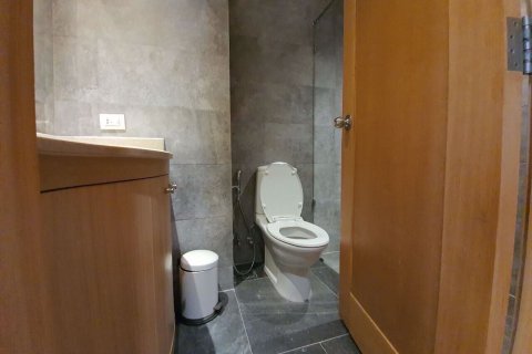 Кондоминиум с 3 спальнями в Сатхоне, Бангкок, Таиланд № 76807 - фото 11