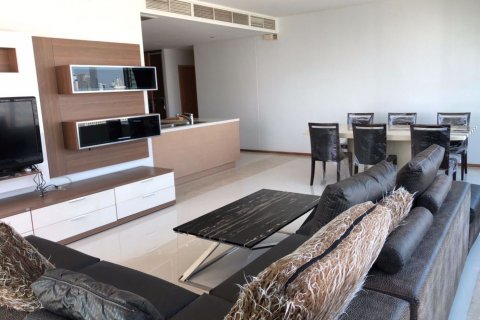 Кондоминиум с 3 спальнями в Сатхоне, Бангкок, Таиланд № 76807 - фото 17