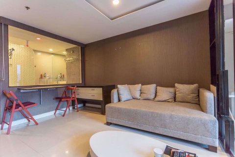 Estudio en el condominio en Watthana, Bangkok, Tailandia № 76804 - foto 4
