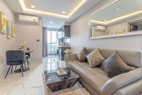 Apartamento de 1 dormitorio en Pattaya, Tailandia № 101500 - foto 11