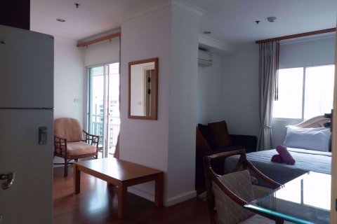 Condo in Watthana, Bangkok, Thailand, 1 bedroom  № 76988