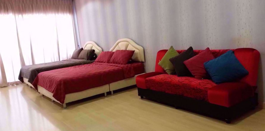 Studio in the Condo in Ratchathewi, Bangkok, Thailand № 76990