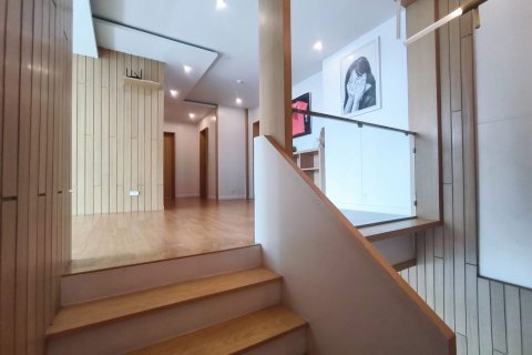 Condominio de 5 dormitorios en Watthana, Bangkok, Tailandia № 132245 - foto 3