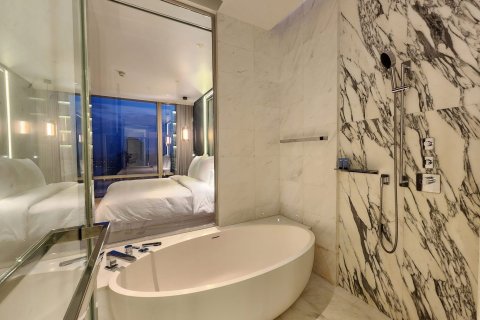Condo à Sathon, Bangkok, Thaïlande, 2 chambres № 132246 - photo 7