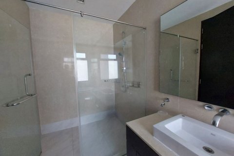 คอนโดมิเนียมในวัฒนา, กรุงเทพฯ, ประเทศไทย, 3 ห้องนอน № 132248 - รูปถ่าย 6
