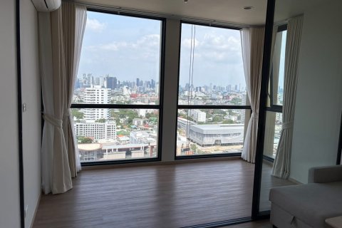 Condominio de 3 dormitorios en Sathon, Bangkok, Tailandia № 132243 - foto 2
