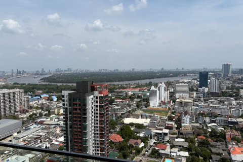 Condominio de 3 dormitorios en Sathon, Bangkok, Tailandia № 132243 - foto 7
