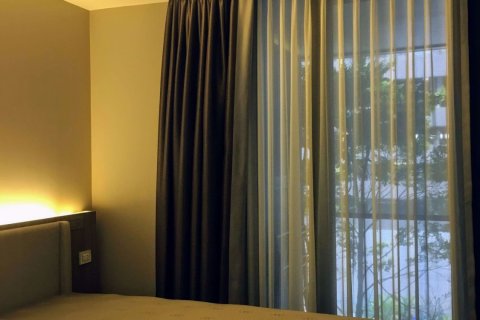 Condominio de 1 dormitorio en Khlong Toei, Bangkok, Tailandia № 76110 - foto 6