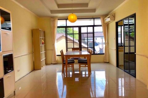 Casa de 3 dormitorios en Watthana, Bangkok, Tailandia № 76113 - foto 5