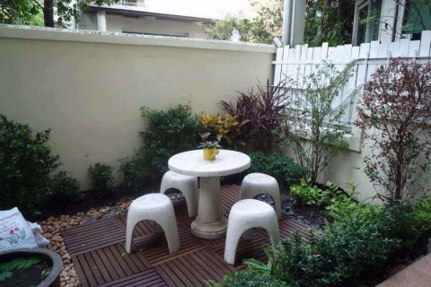 Casa de 3 dormitorios en Watthana, Bangkok, Tailandia № 76113 - foto 11