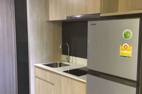 Condominio de 1 dormitorio en Khlong Toei, Bangkok, Tailandia № 76109 - foto 8