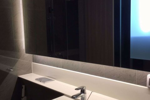 Condominio de 1 dormitorio en Khlong Toei, Bangkok, Tailandia № 76109 - foto 10