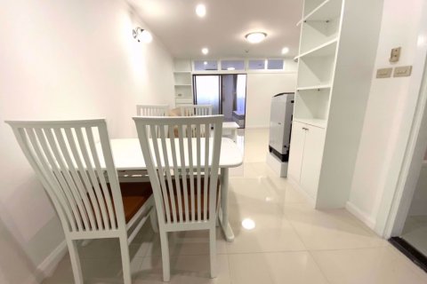 Condo in Watthana, Bangkok, Thailand, 1 bedroom № 76115 - photo 4