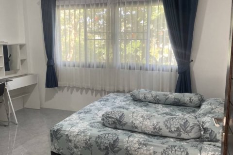 Casa de 3 dormitorios en Surat Thani, Tailandia № 125909 - foto 4