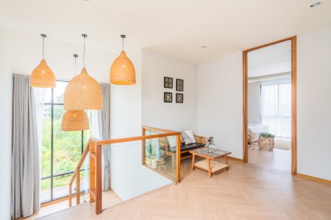 Chalet de 4 dormitorios en Bang Tao, Tailandia № 74272 - foto 4