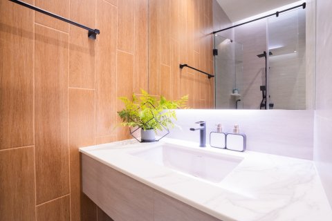 Chalet de 4 dormitorios en Bang Tao, Tailandia № 74272 - foto 10