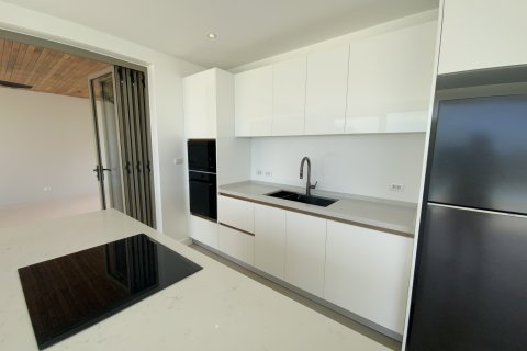 Casa de 3 dormitorios en Ko Samui, Tailandia № 124775 - foto 8