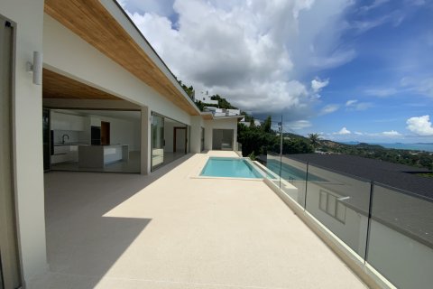 Casa de 3 dormitorios en Ko Samui, Tailandia № 124775 - foto 4