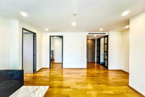 Condominio de 3 dormitorios en Khlong Toei, Bangkok, Tailandia № 124776 - foto 3