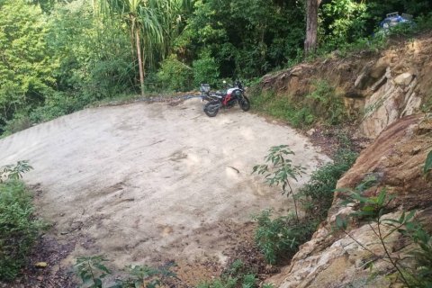 Terreno en Surat Thani, Tailandia № 116182 - foto 8