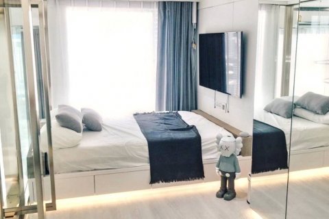 Condominio de 1 dormitorio en Bangkok, Tailandia № 116180 - foto 4