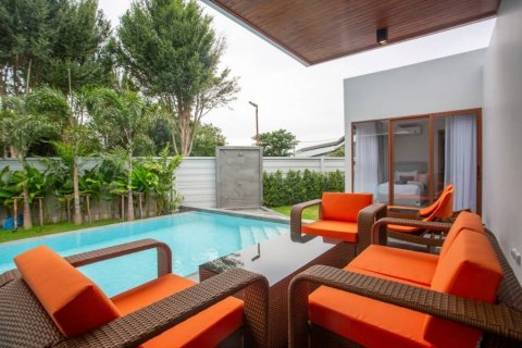 Chalet de 4 dormitorios en Hua Hin, Tailandia № 116183 - foto 4