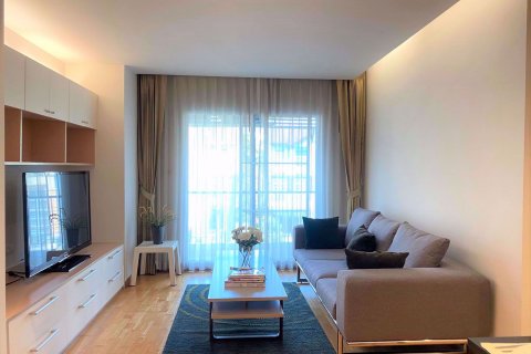 Condominio de 3 dormitorios en Phra Khanong, Bangkok, Tailandia № 76193