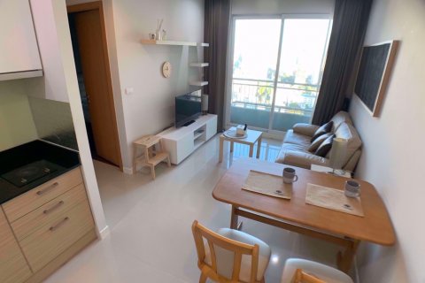 Condominio de 1 dormitorio en Ratchathewi, Bangkok, Tailandia № 76194 - foto 3