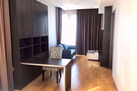 Condominio de 2 dormitorios en Khlong Toei, Bangkok, Tailandia № 76195 - foto 7