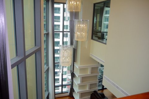 Condominio de 3 dormitorios en Bangkok, Tailandia № 144170 - foto 10