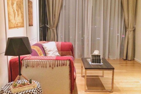 Condominio de 1 dormitorio en Ratchathewi, Bangkok, Tailandia № 77142 - foto 4