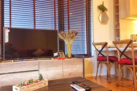 Condominio de 1 dormitorio en Ratchathewi, Bangkok, Tailandia № 77142 - foto 6