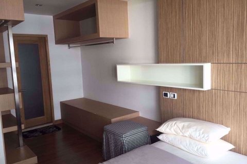 Condominio de 1 dormitorio en Watthana, Bangkok, Tailandia № 77144 - foto 4