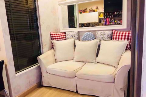 Condominio de 1 dormitorio en Khlong San, Bangkok, Tailandia № 77140 - foto 3