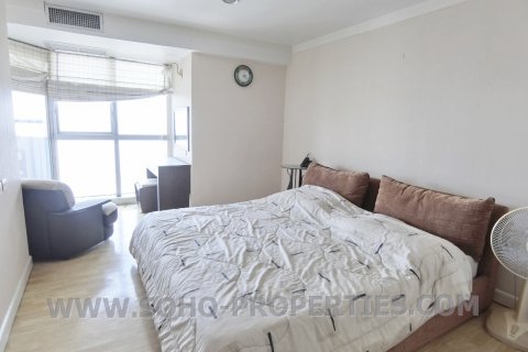 Eigentumswohnung in Bangkok, Thailand, 2 Schlafzimmer № 143898 - Foto 4