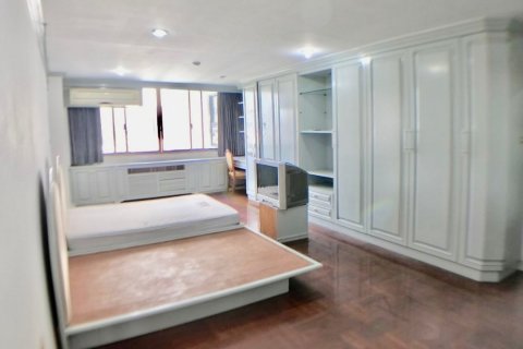 Condominio de 3 dormitorios en Bangkok, Tailandia № 143899 - foto 9