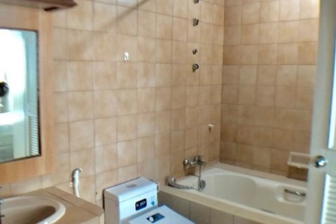 Condominio de 3 dormitorios en Bangkok, Tailandia № 143899 - foto 14