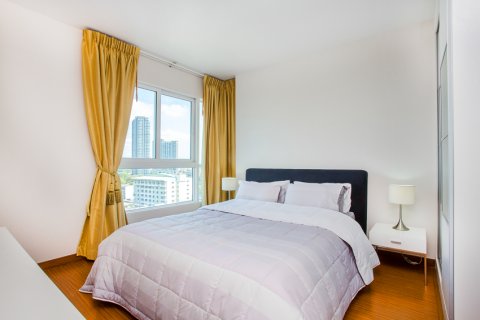 Condominio de 2 dormitorios en Bangkok, Tailandia № 143901 - foto 5