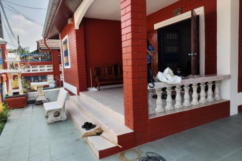 Casa de 3 dormitorios en Pattaya, Tailandia № 120305 - foto 17