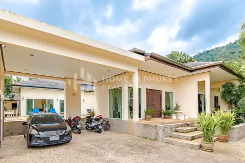 Casa de 6 dormitorios en Kathu, Tailandia № 131254 - foto 2