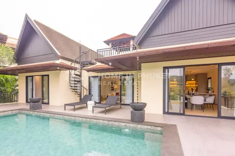 Casa de 4 dormitorios en Phuket, Tailandia № 131250 - foto 2