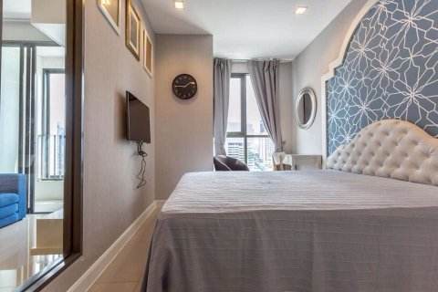 Eigentumswohnung in Huai Khwang, Bangkok, Thailand, 1 Schlafzimmer  № 76446 - Foto 15
