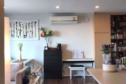 Eigentumswohnung in Samut Prakan, Thailand, 2 Schlafzimmer № 76447 - Foto 3