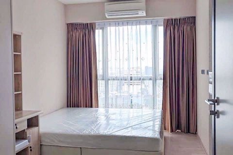 Condominio de 2 dormitorios en Thonburi, Bangkok, Tailandia № 76448 - foto 6
