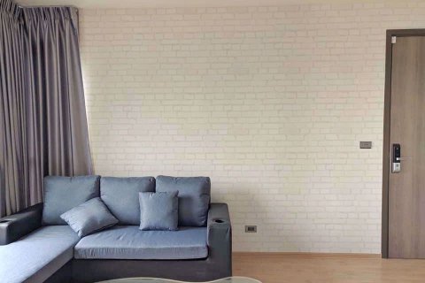 Condominio de 2 dormitorios en Thonburi, Bangkok, Tailandia № 76448 - foto 3
